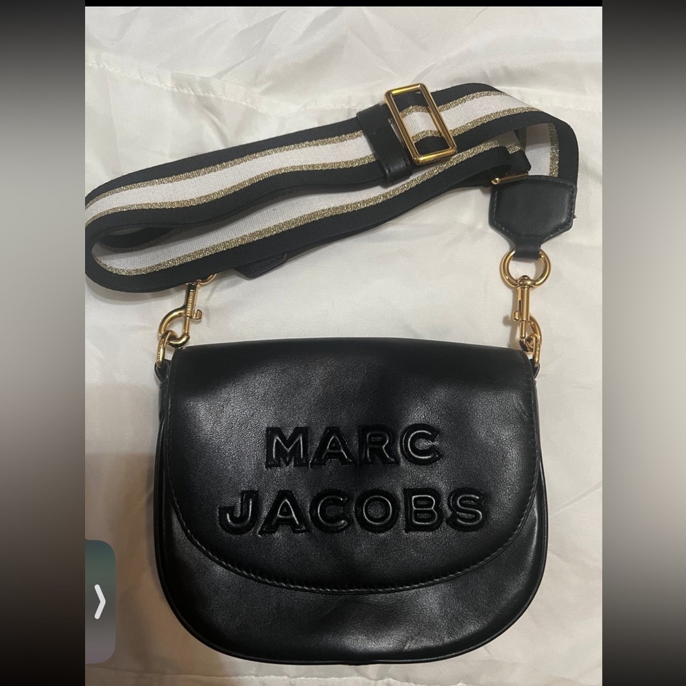 SOLD**Marc Jacobs Black Crossbody Bag